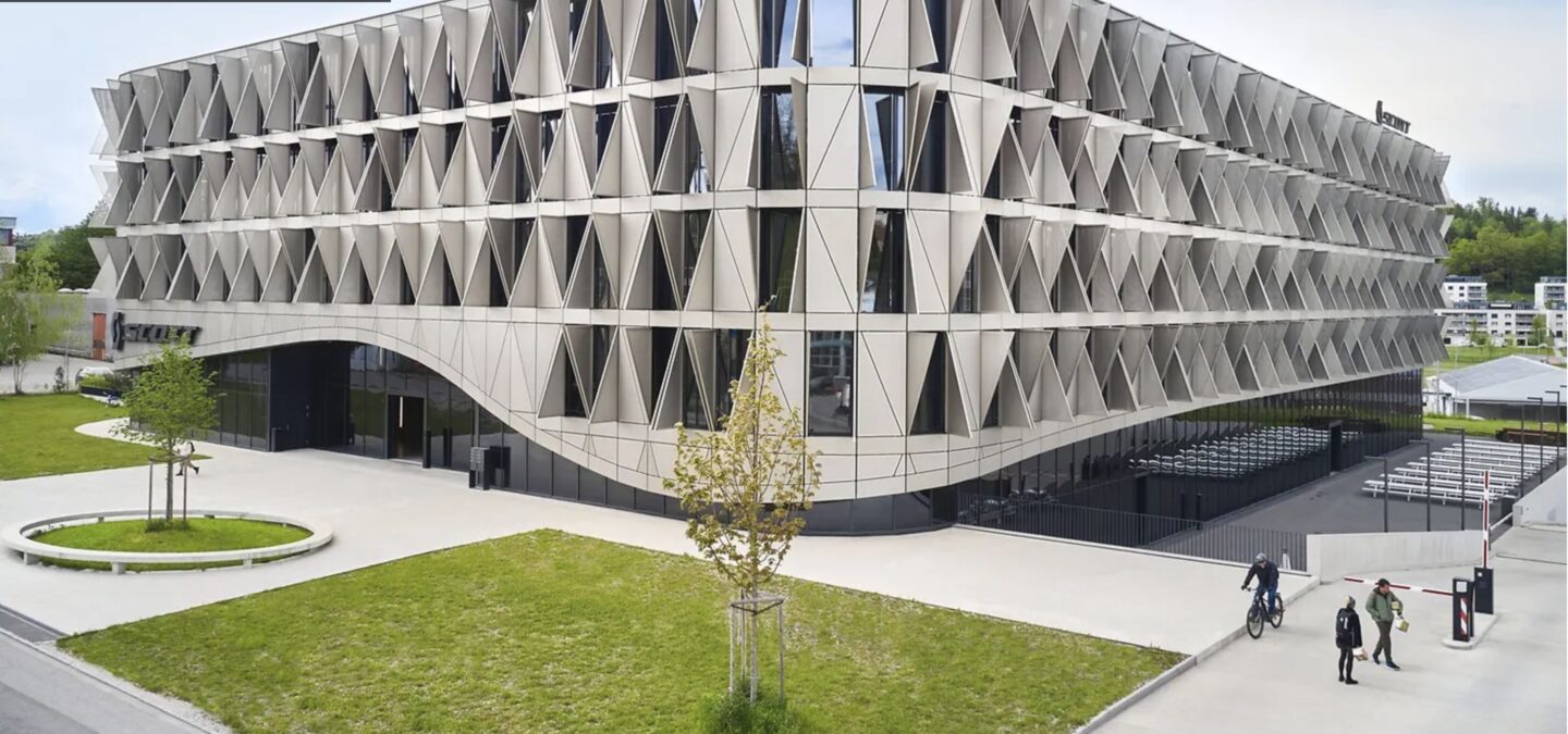 232 Headquarter Scott 01